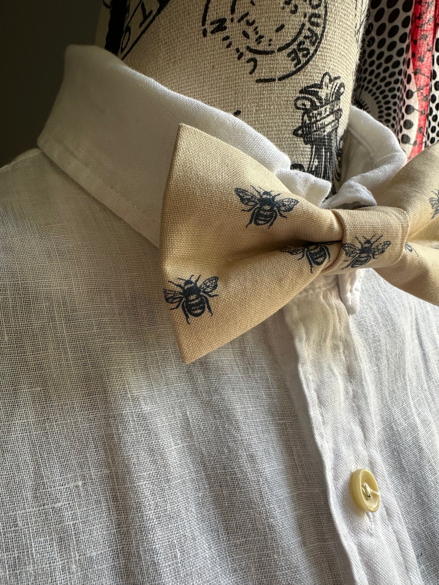 Mellow Yellow Bee Bow Tie, Clip On