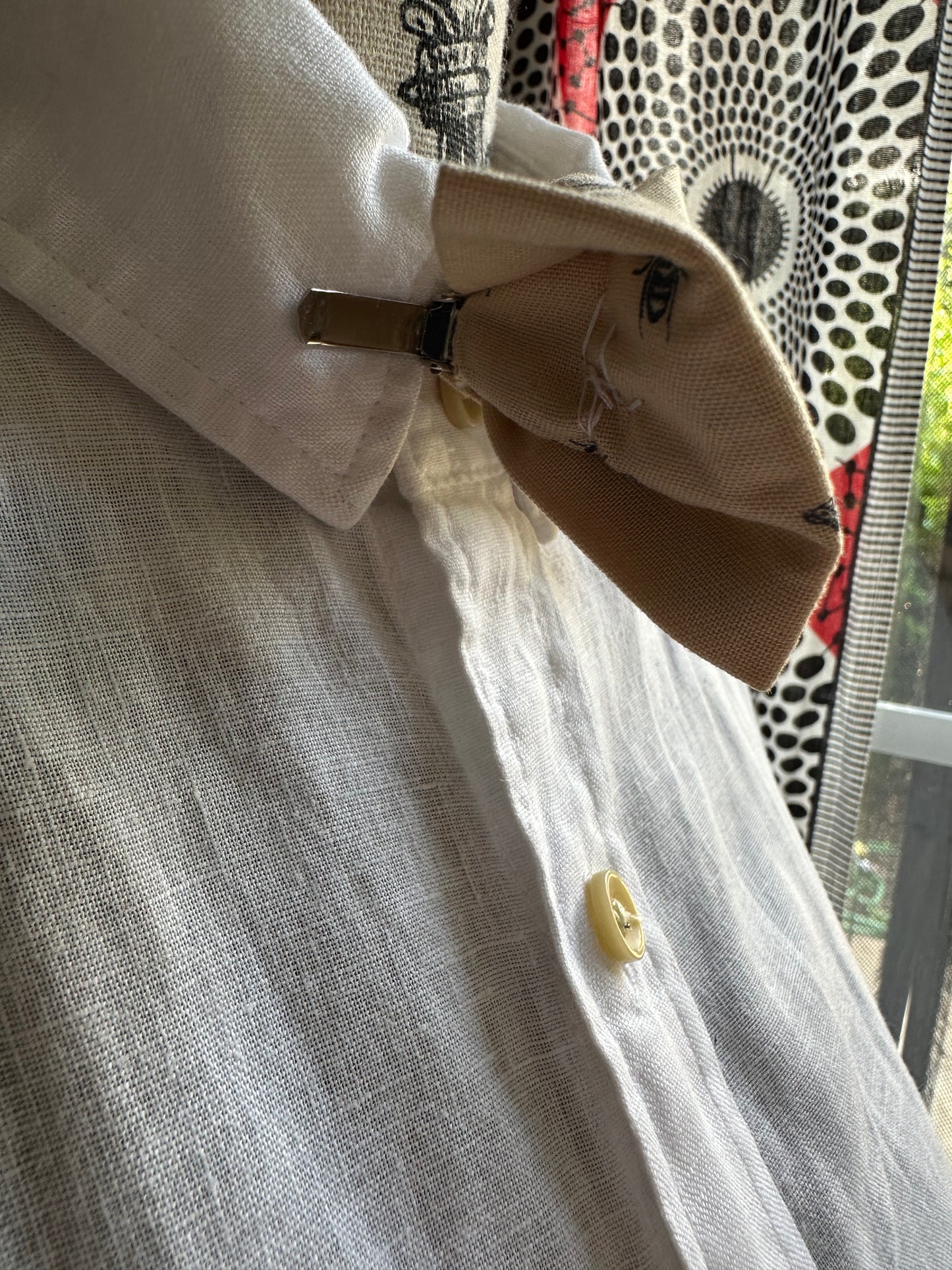 Mellow Yellow Bee Bow Tie, Clip On